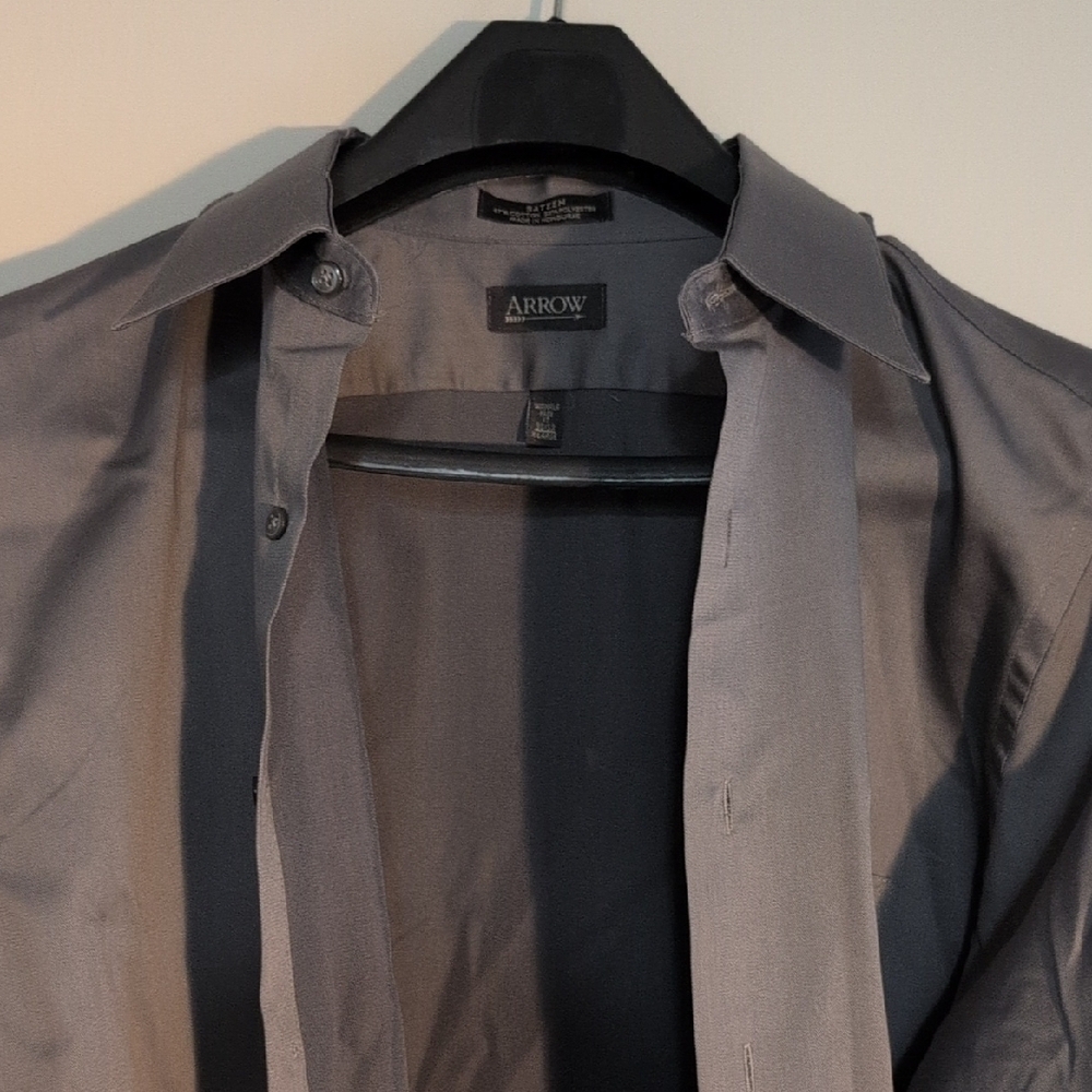 Arrow Gray Button Up Shirt